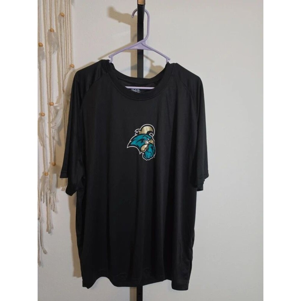 Men's sports t-shirt